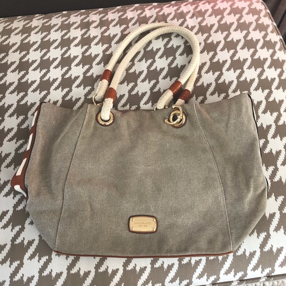 Michael Kors Nautical Tote - Picture 1 of 13